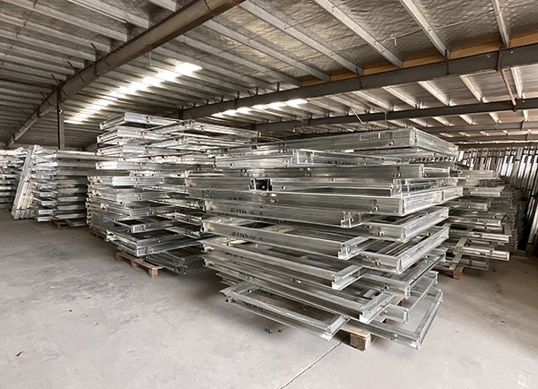 厂房实景（门框 半制品）