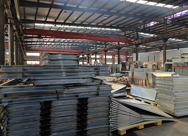 厂房实景（门框 半制品）